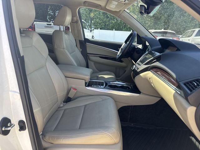 Acura MDX Vehicle Full-screen Gallery Image 29