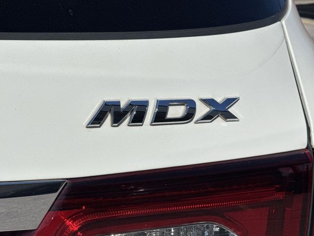 Acura MDX Vehicle Full-screen Gallery Image 33