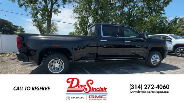 GMC Sierra 3500HD Vehicle Full-screen Gallery Image 09
