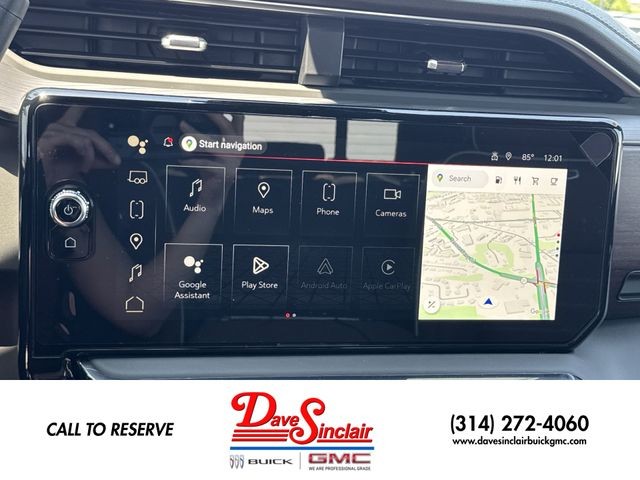 GMC Sierra 3500HD Vehicle Full-screen Gallery Image 16