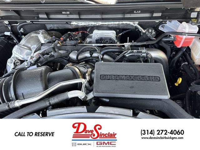 GMC Sierra 3500HD Vehicle Full-screen Gallery Image 26