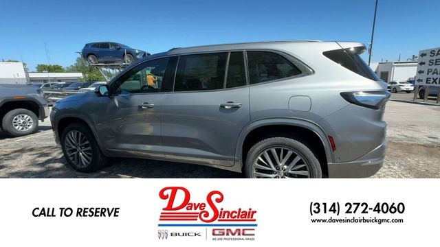 Buick Enclave Vehicle Full-screen Gallery Image 06