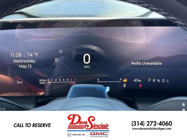 Buick Enclave Vehicle Full-screen Gallery Image 15