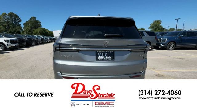 Buick Enclave Vehicle Full-screen Gallery Image 07