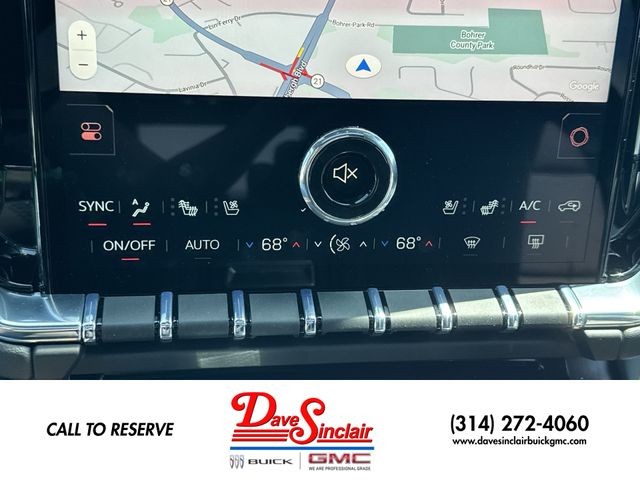 GMC Yukon Vehicle Full-screen Gallery Image 19