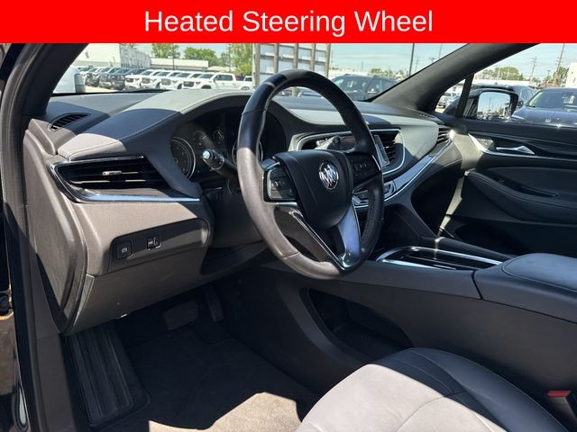 Buick Enclave Vehicle Full-screen Gallery Image 13
