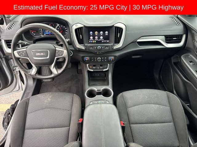 GMC Terrain Vehicle Full-screen Gallery Image 24