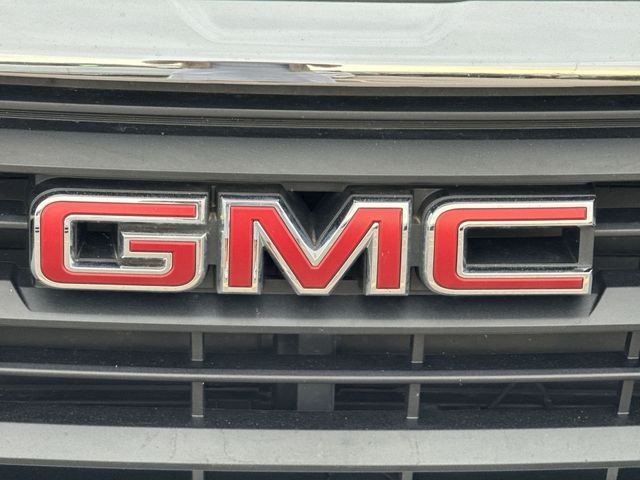 GMC Terrain Vehicle Full-screen Gallery Image 34