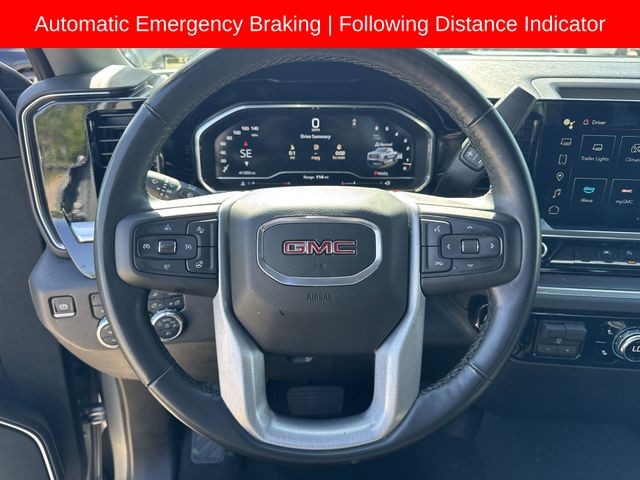 GMC Sierra 1500 Vehicle Full-screen Gallery Image 14