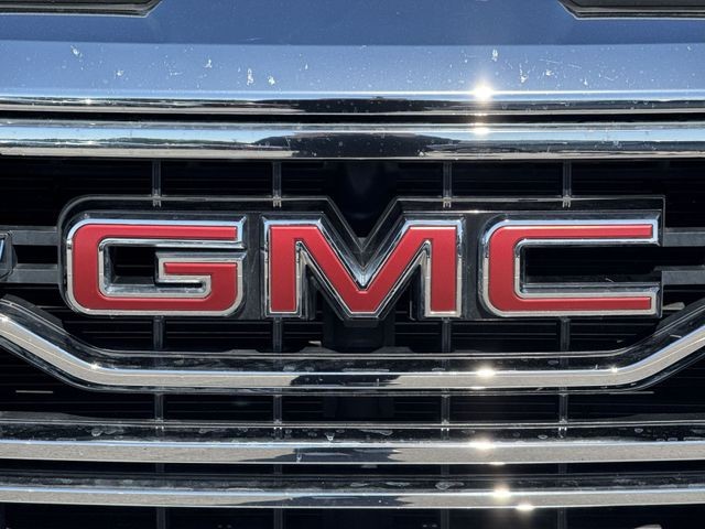 GMC Sierra 1500 Vehicle Full-screen Gallery Image 35