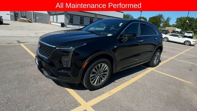 Cadillac XT4 Vehicle Full-screen Gallery Image 05