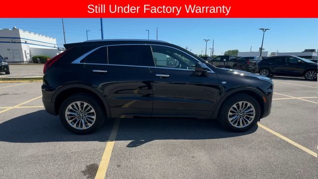 Cadillac XT4 Vehicle Full-screen Gallery Image 11