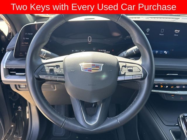 Cadillac XT4 Vehicle Full-screen Gallery Image 14