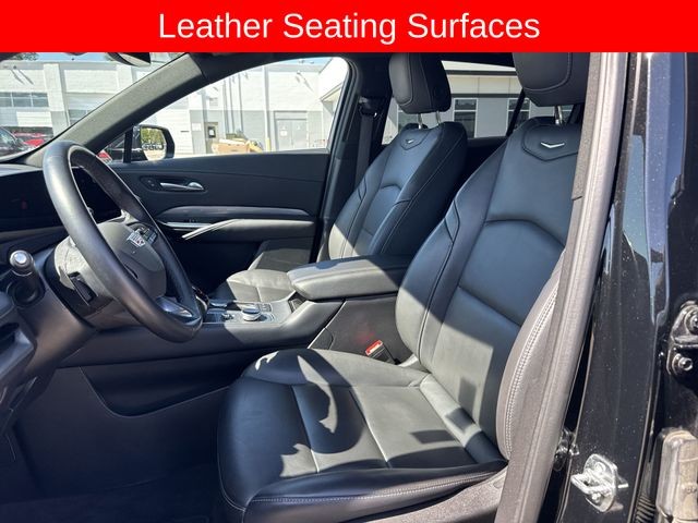 Cadillac XT4 Vehicle Full-screen Gallery Image 23