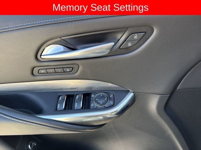 Cadillac XT4 Vehicle Full-screen Gallery Image 27