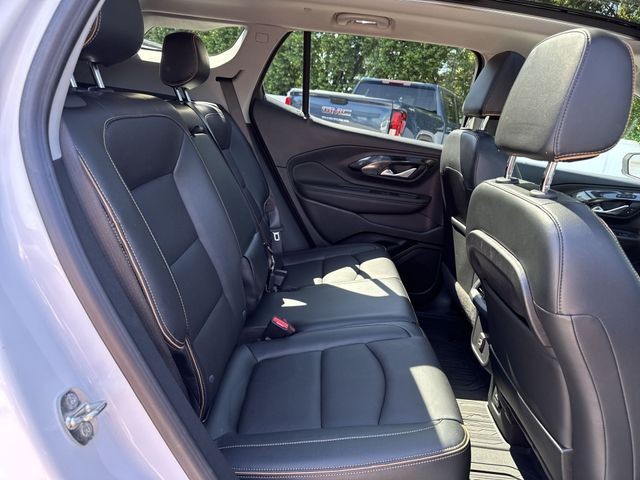 GMC Terrain Vehicle Full-screen Gallery Image 31