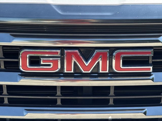 GMC Terrain Vehicle Full-screen Gallery Image 35