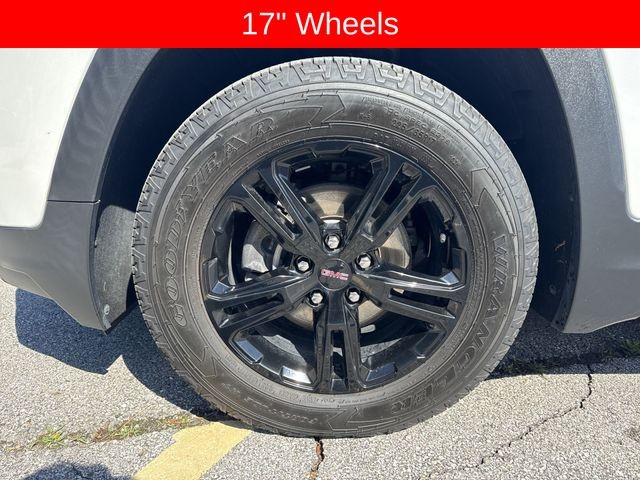 GMC Terrain Vehicle Full-screen Gallery Image 37