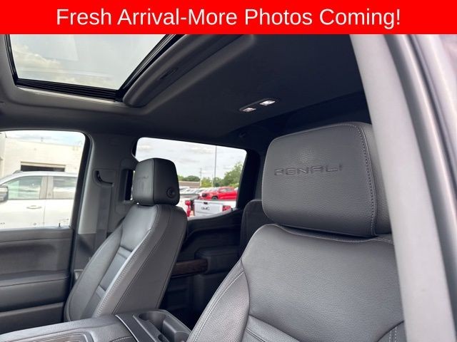 GMC Sierra 1500 Vehicle Full-screen Gallery Image 22