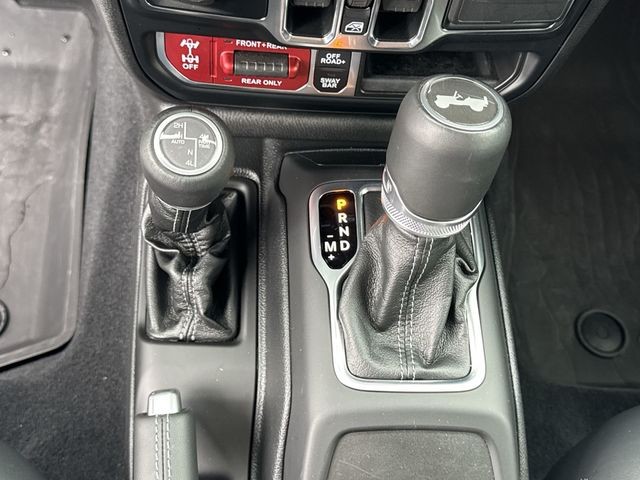 Jeep Wrangler Vehicle Full-screen Gallery Image 20