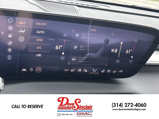 Buick Enclave Vehicle Full-screen Gallery Image 19