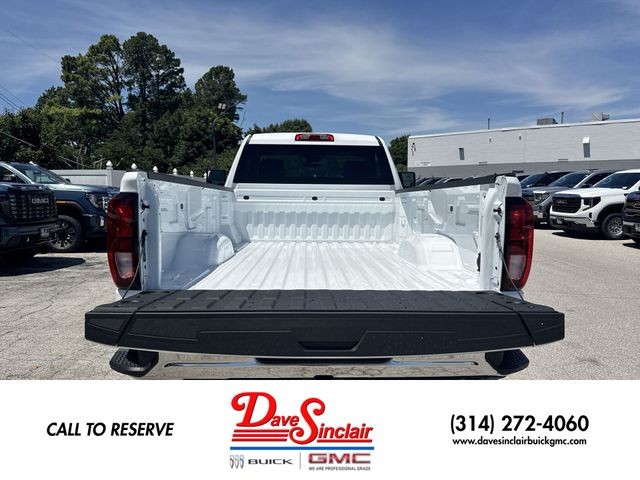 GMC Sierra 2500HD Vehicle Full-screen Gallery Image 22