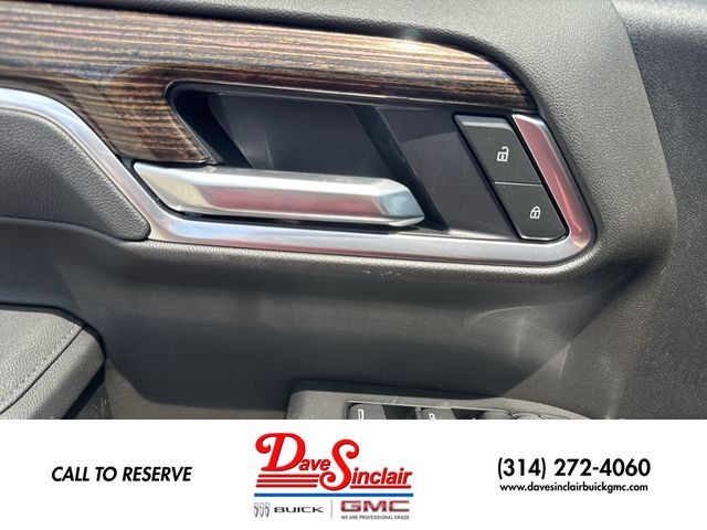 GMC Sierra 1500 Vehicle Full-screen Gallery Image 13