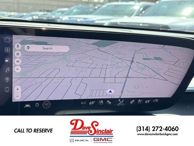 Buick Enclave Vehicle Full-screen Gallery Image 18