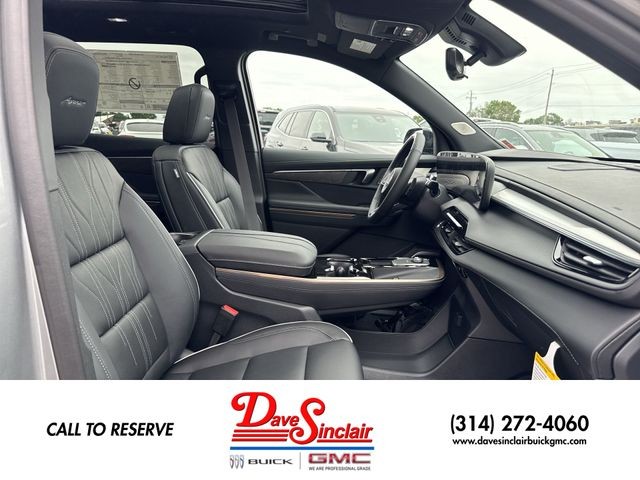 Buick Enclave Vehicle Full-screen Gallery Image 26