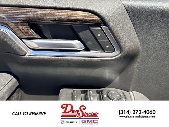 GMC Sierra 1500 Vehicle Full-screen Gallery Image 13