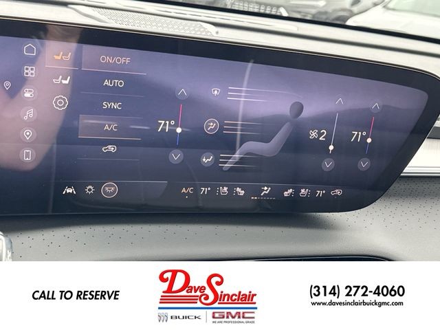 Buick Enclave Vehicle Full-screen Gallery Image 19