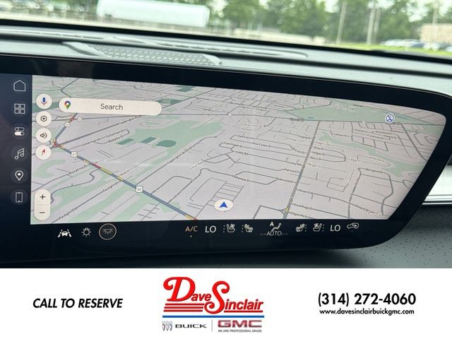 Buick Enclave Vehicle Full-screen Gallery Image 18