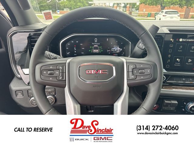 GMC Sierra 1500 Vehicle Full-screen Gallery Image 14