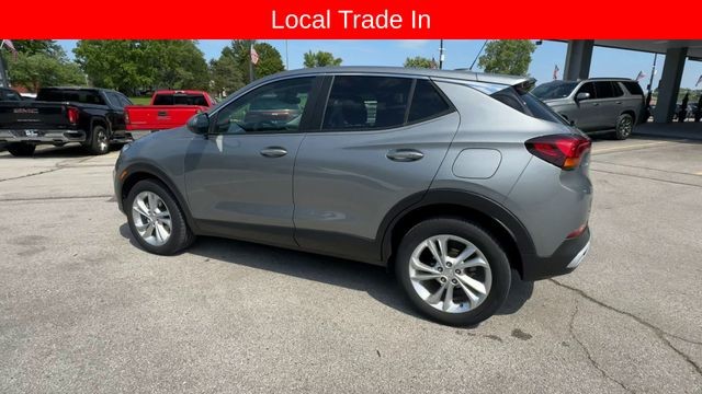 Buick Encore GX Vehicle Full-screen Gallery Image 06