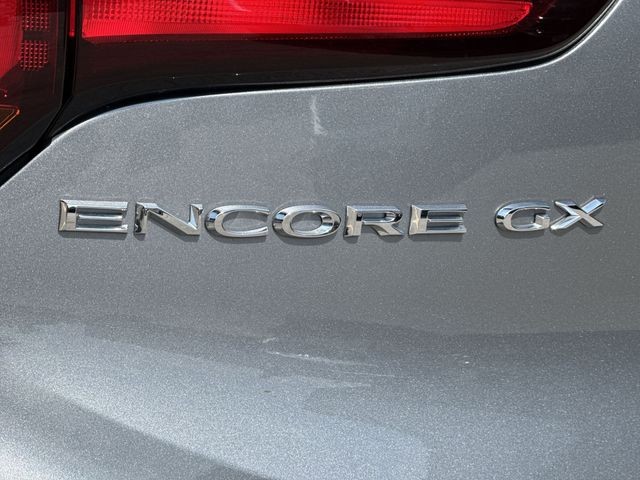 Buick Encore GX Vehicle Full-screen Gallery Image 29