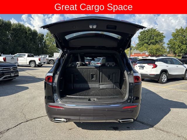 Buick Enclave Vehicle Full-screen Gallery Image 31