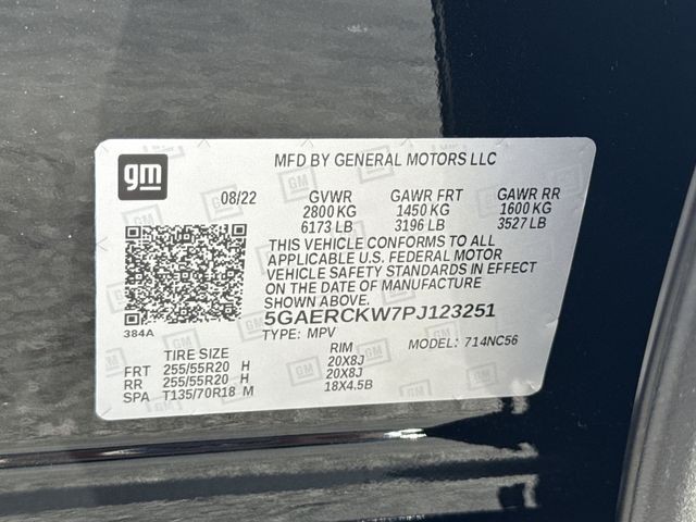 Buick Enclave Vehicle Full-screen Gallery Image 39