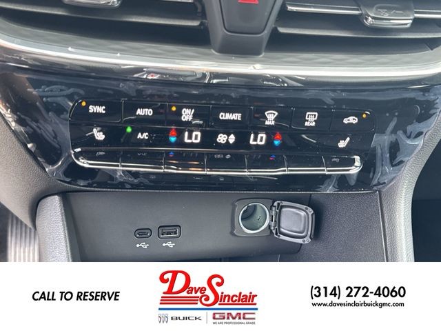 Buick Encore GX Vehicle Full-screen Gallery Image 18