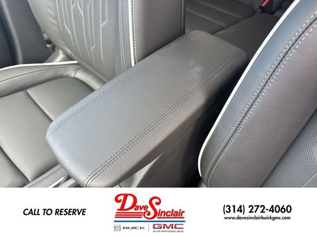 Buick Encore GX Vehicle Full-screen Gallery Image 20