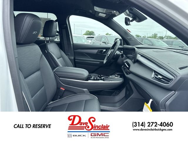 Buick Enclave Vehicle Full-screen Gallery Image 25
