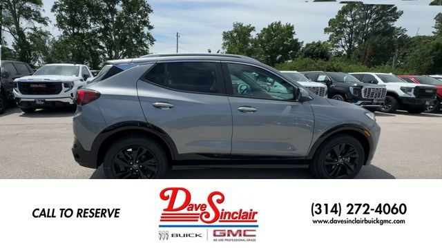 Buick Encore GX Vehicle Full-screen Gallery Image 09