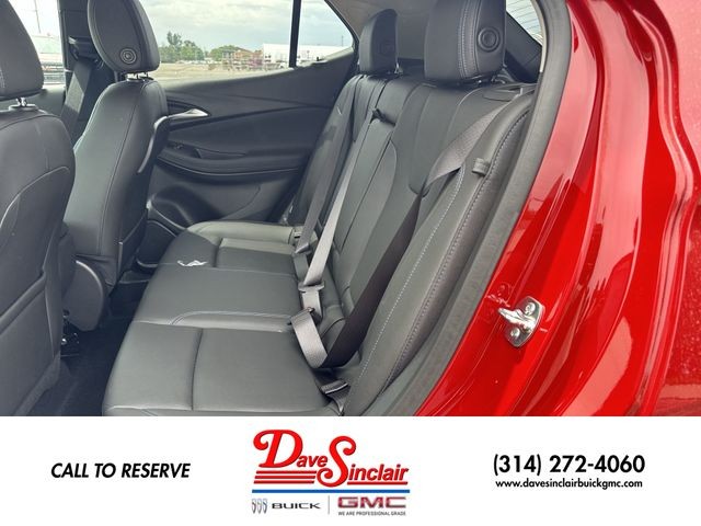 Buick Encore GX Vehicle Full-screen Gallery Image 21