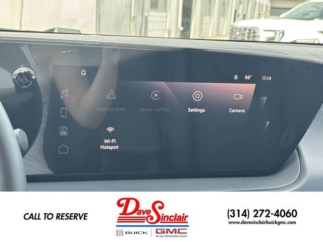 Buick Encore GX Vehicle Full-screen Gallery Image 16