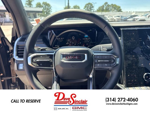 GMC Acadia Vehicle Full-screen Gallery Image 14