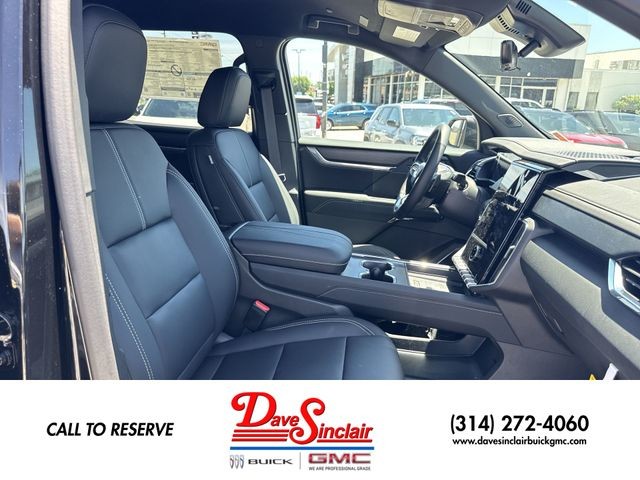 GMC Acadia Vehicle Full-screen Gallery Image 25