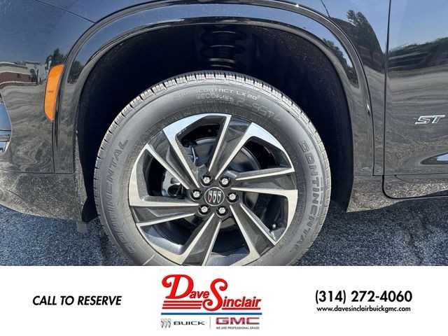 Buick Enclave Vehicle Full-screen Gallery Image 10