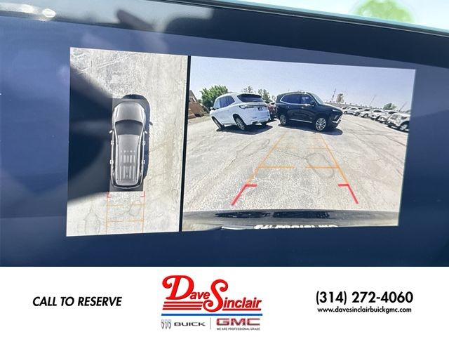 Buick Enclave Vehicle Full-screen Gallery Image 17