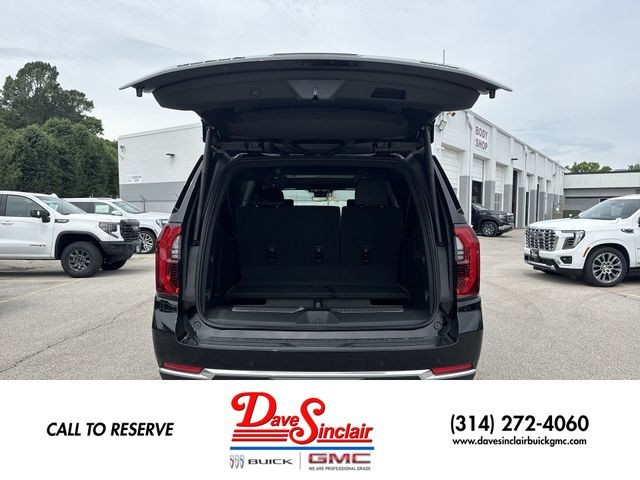 GMC Yukon XL Vehicle Full-screen Gallery Image 25