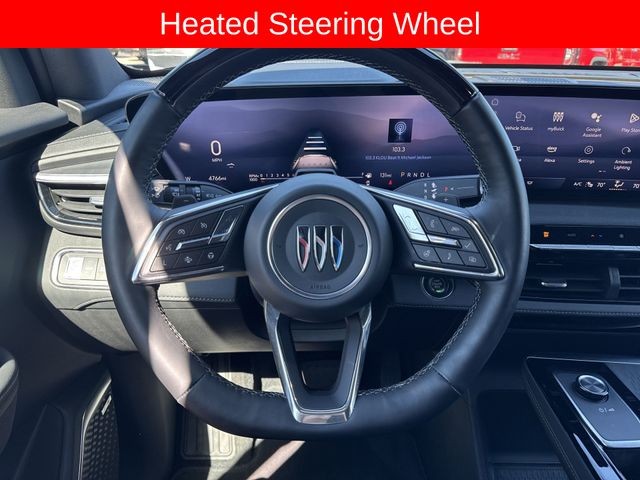 Buick Enclave Vehicle Full-screen Gallery Image 14