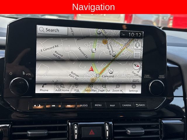 Nissan Pathfinder Vehicle Full-screen Gallery Image 18